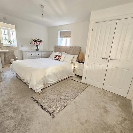 Bicester Kingsmere Accommodation With Ensuite 外观 照片